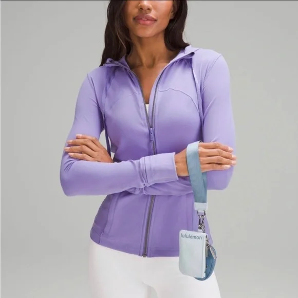 LULULEMON DUAL POUCH WRISTLET IN POWDER/UTILITY BLUE - Picture 4 of 9